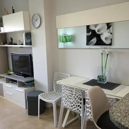 En La Playa De Canet De Berenguer Apartment *